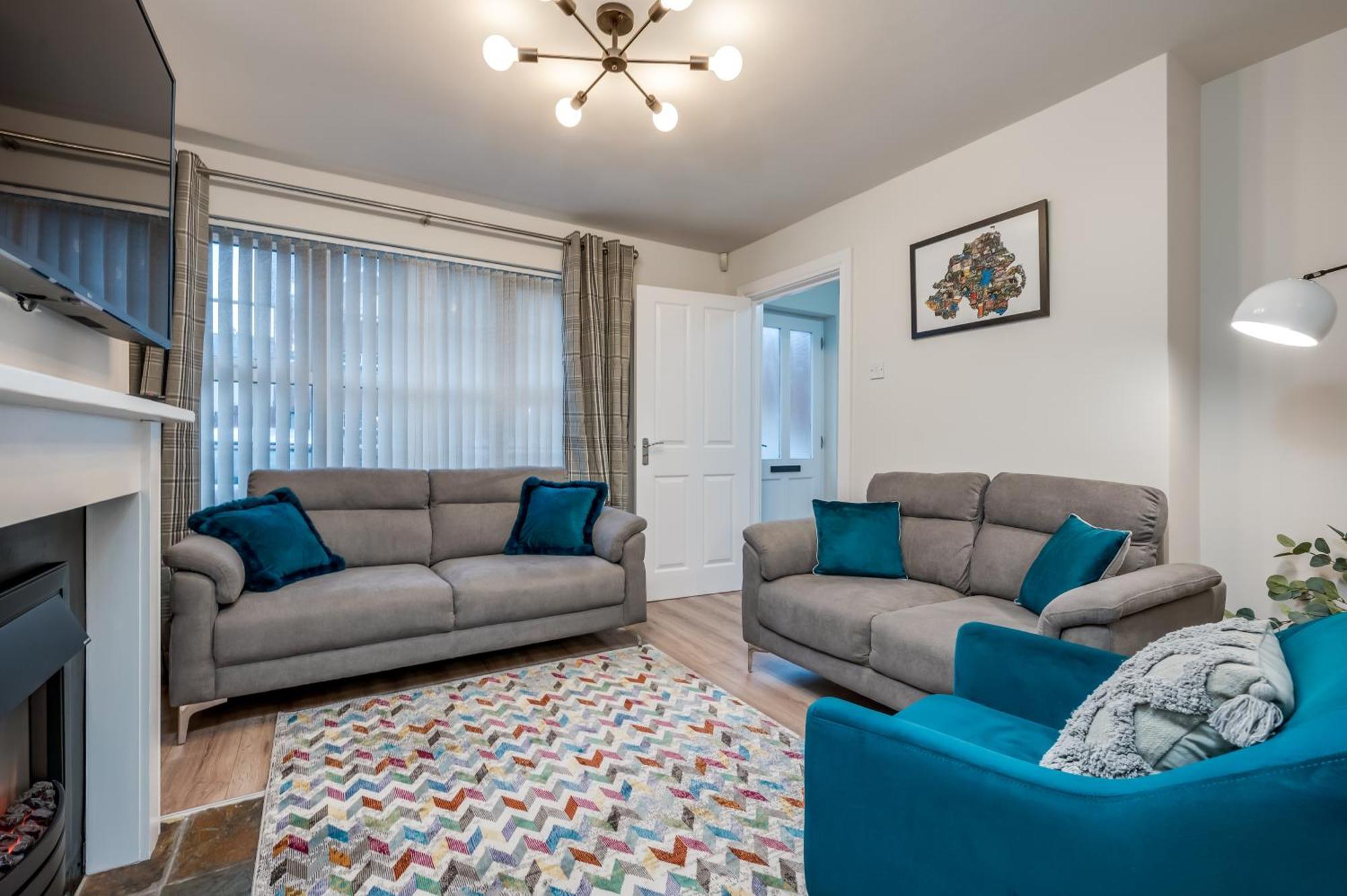 Staybynumbers - Centre Townhouse 2x Parking Holiday home