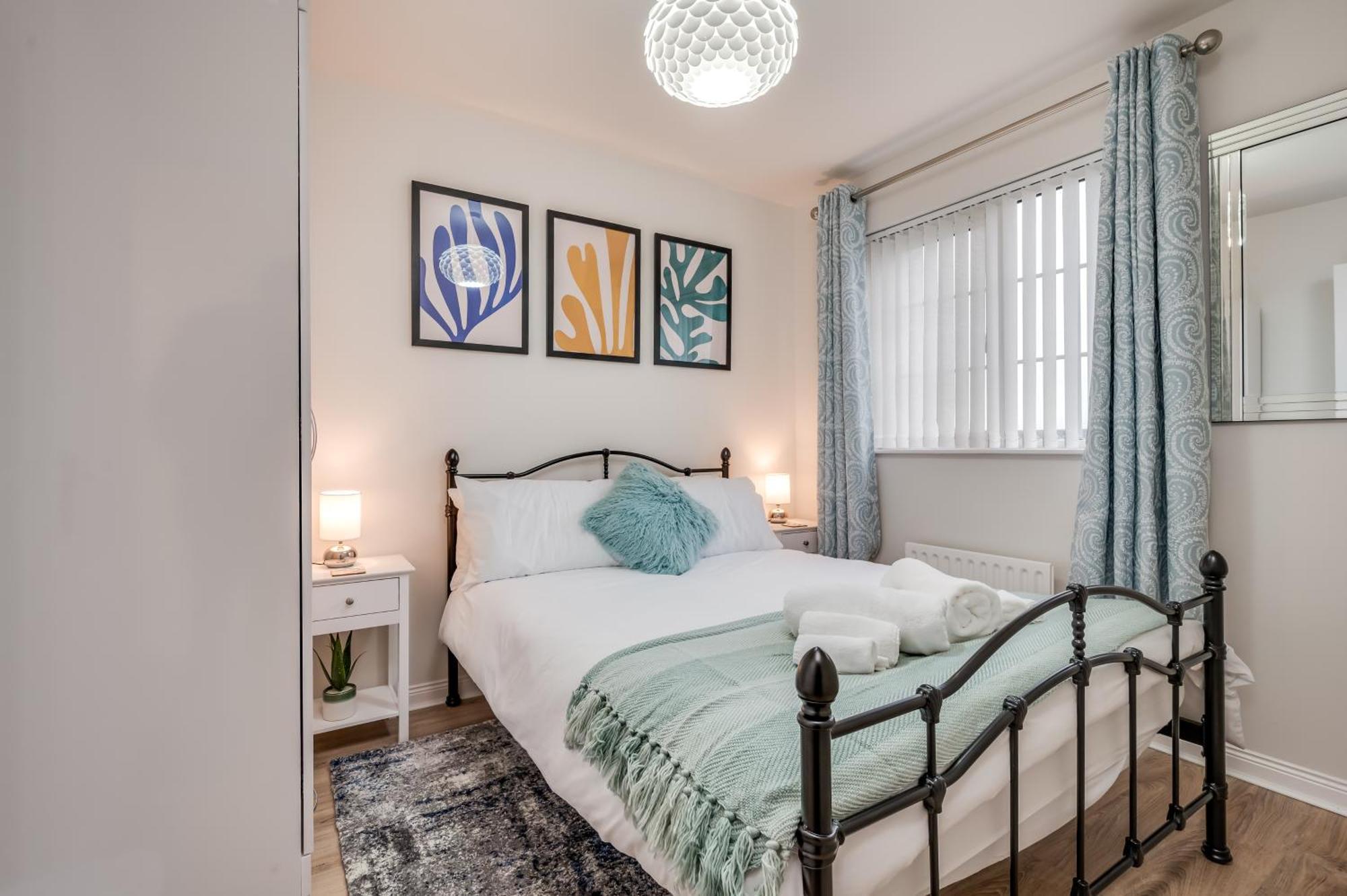 Holiday home Staybynumbers - Centre Townhouse 2x Parking